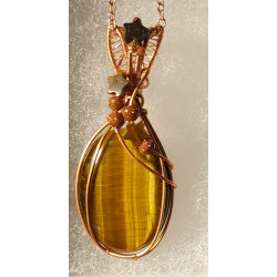 Tigers eye oval with Goldstone accent